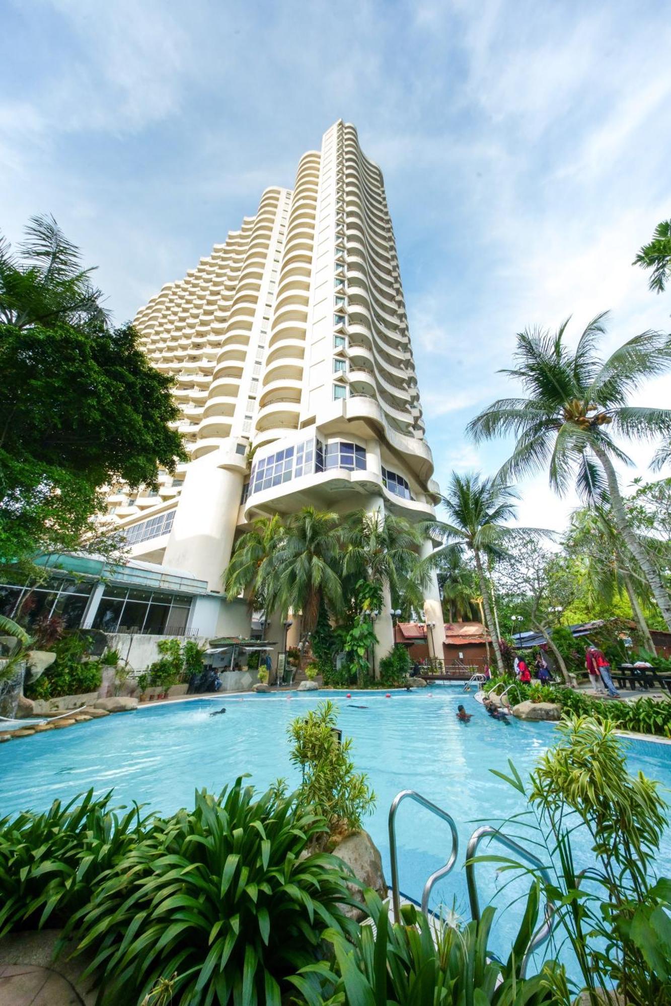 Rainbow Paradise At Tanjung Bungah Tanjung Bungah  Extérieur photo